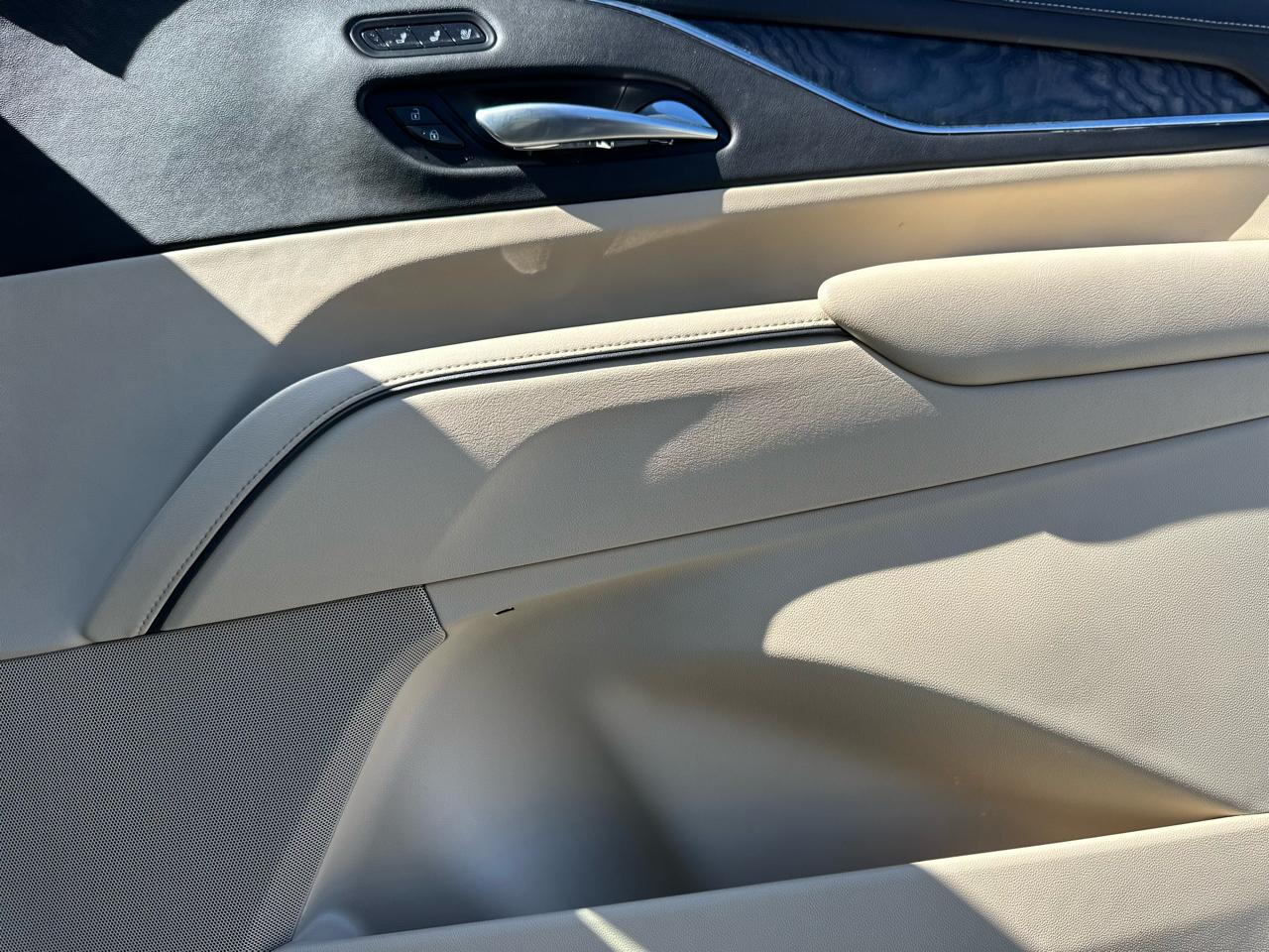 Cadillac Escalade ESV Premium Luxury 4WD 2021