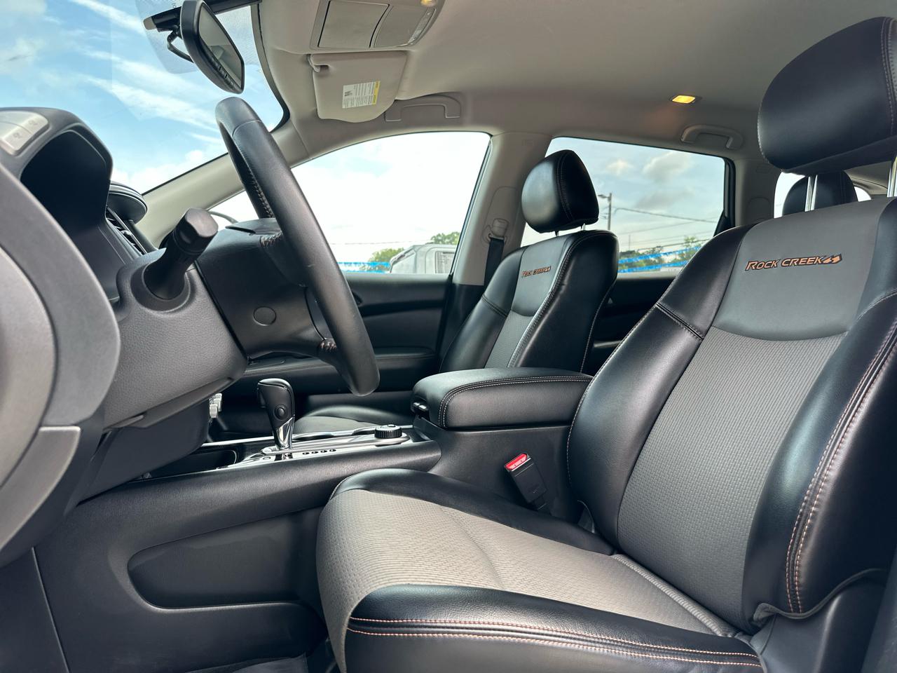 Nissan Pathfinder SV 4WD 2020