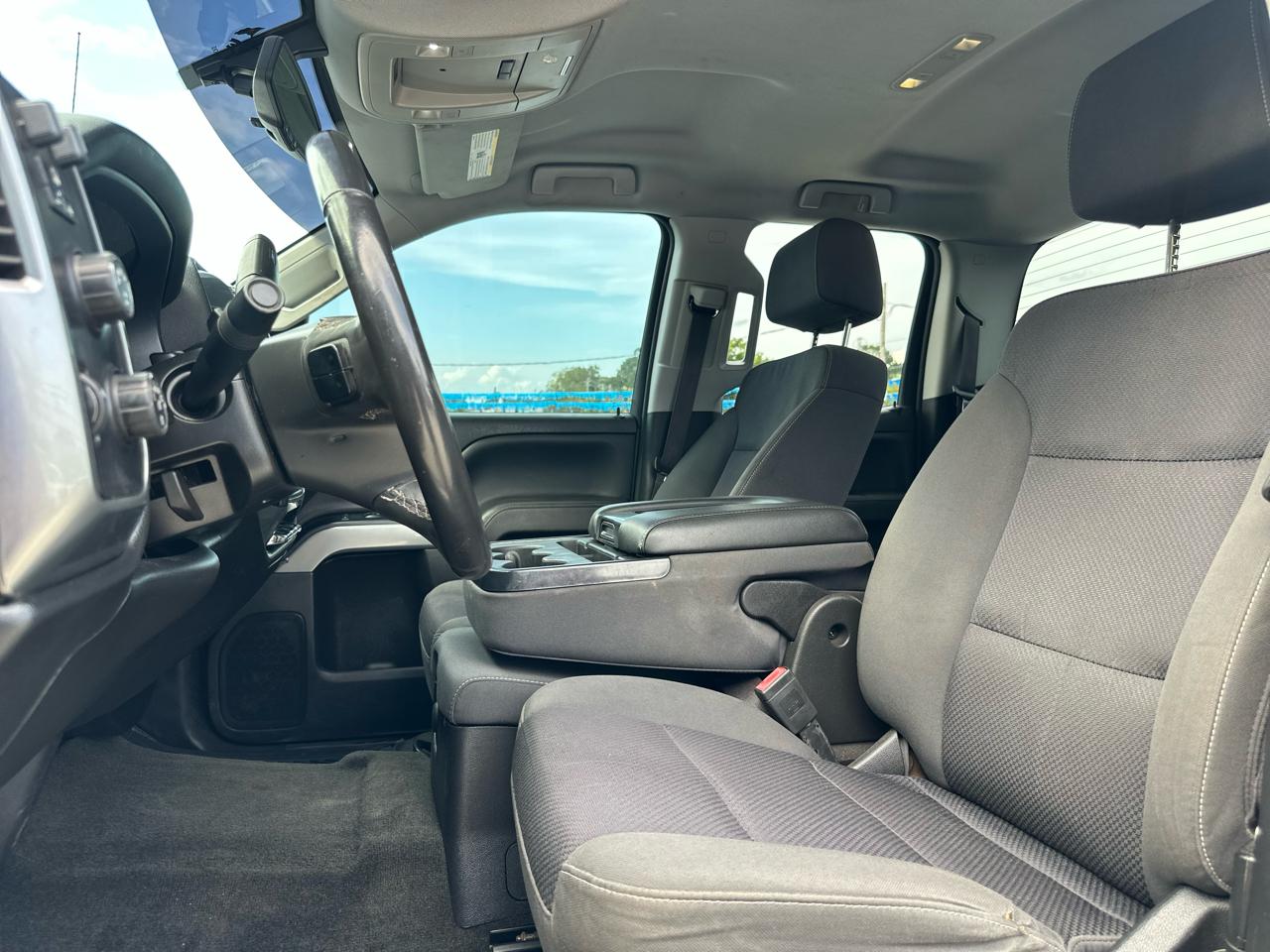 Chevrolet Silverado 1500 LT Double Cab 4WD 2017