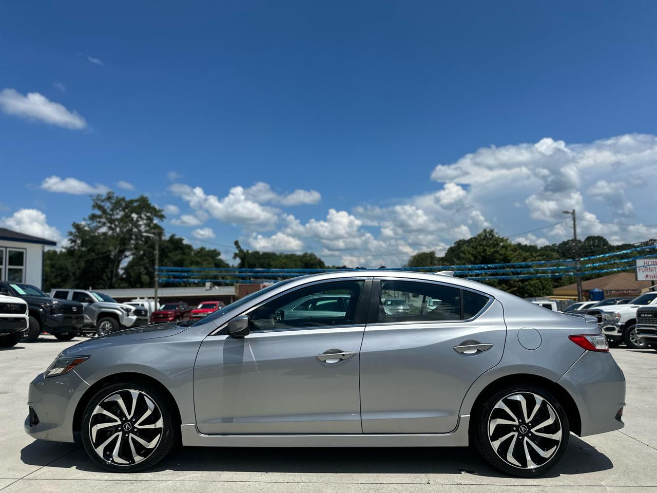 Acura ILX 8-Spd AT w/ Premium & A-SPEC Packages 2017