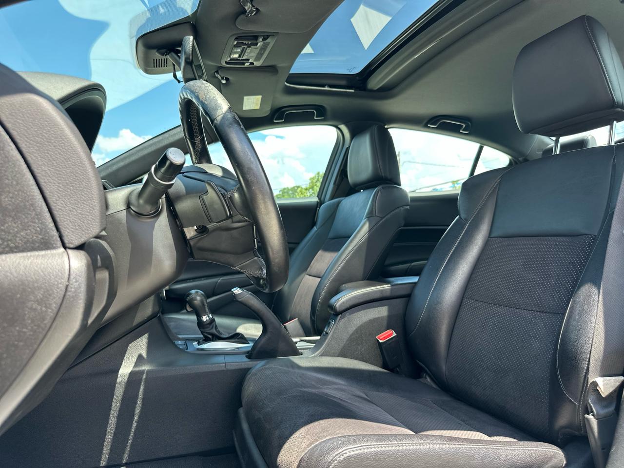 Acura ILX 8-Spd AT w/ Premium & A-SPEC Packages 2017