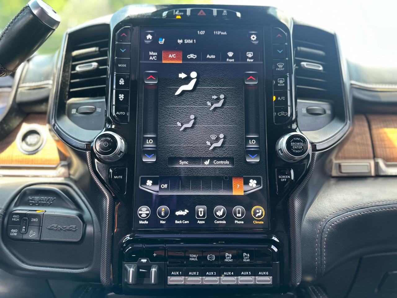 RAM 2500 Longhorn Mega Cab 4WD 2021