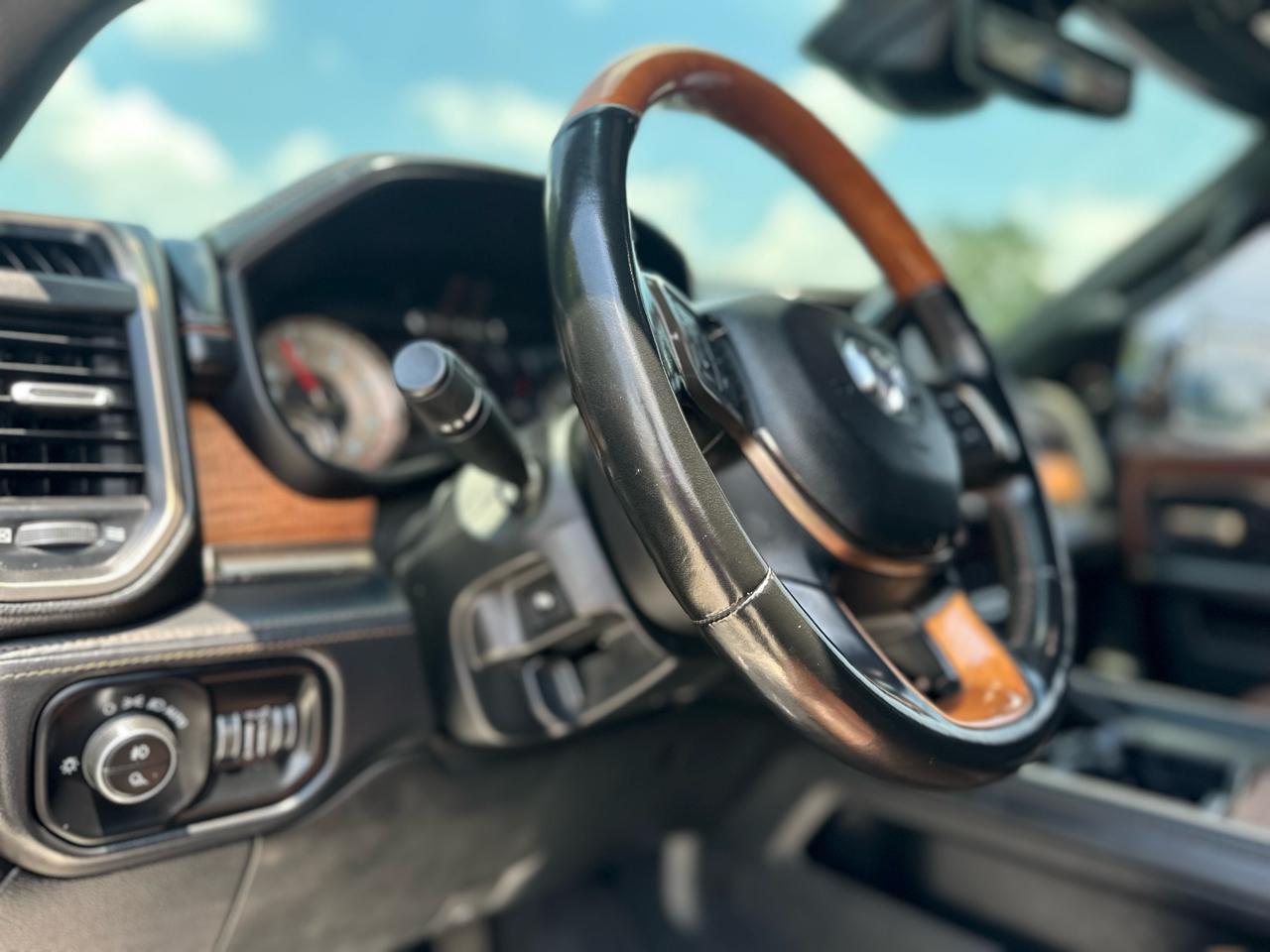 RAM 2500 Longhorn Mega Cab 4WD 2021