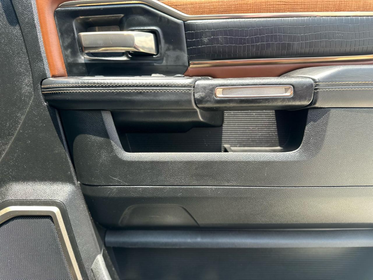 RAM 2500 Longhorn Mega Cab 4WD 2021