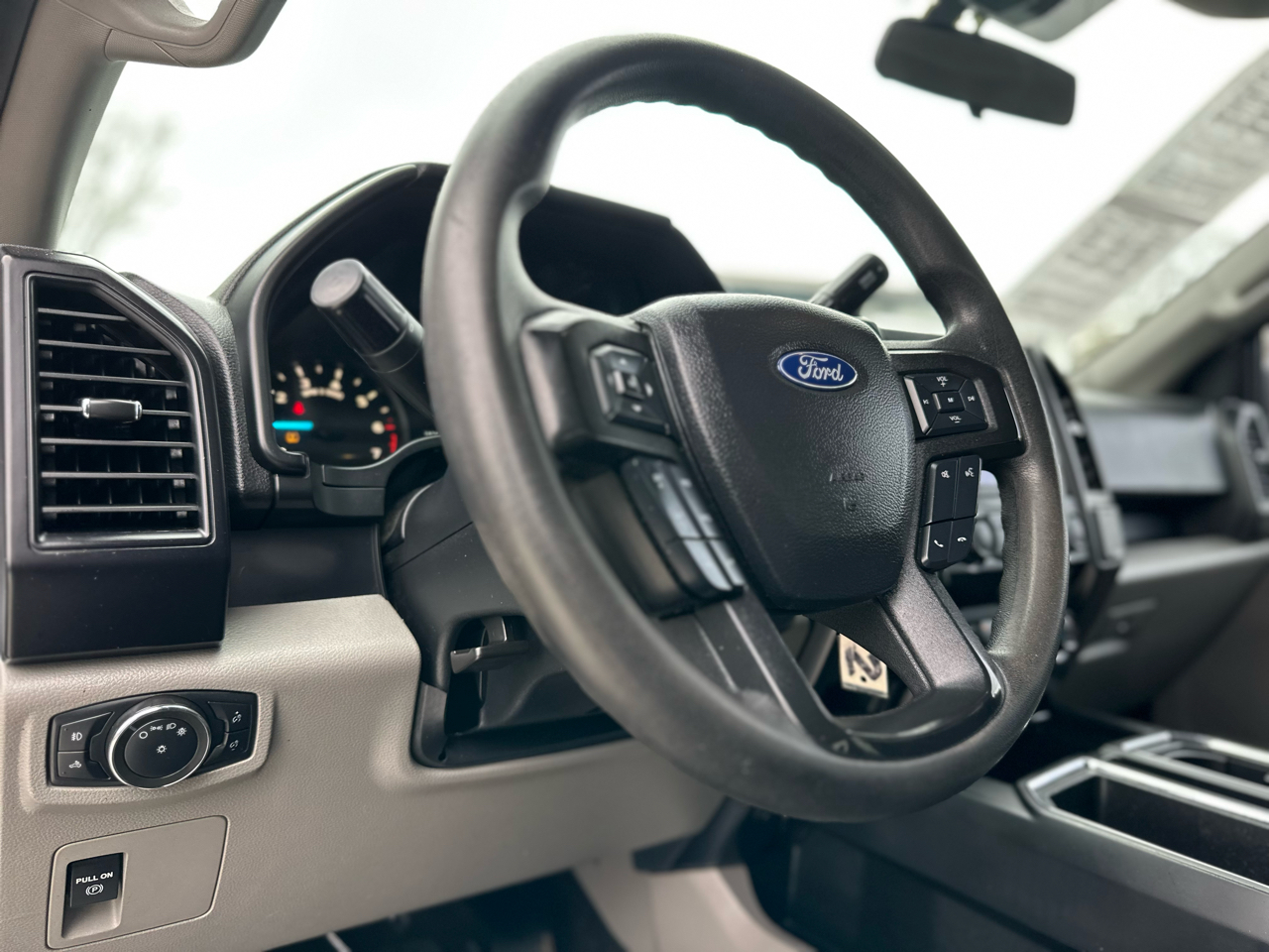 Ford F-150 STX 2WD 2020