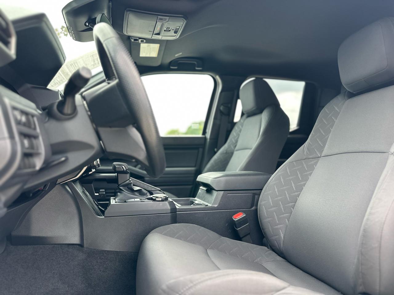 Toyota Tacoma SR Double Cab 4WD 2024