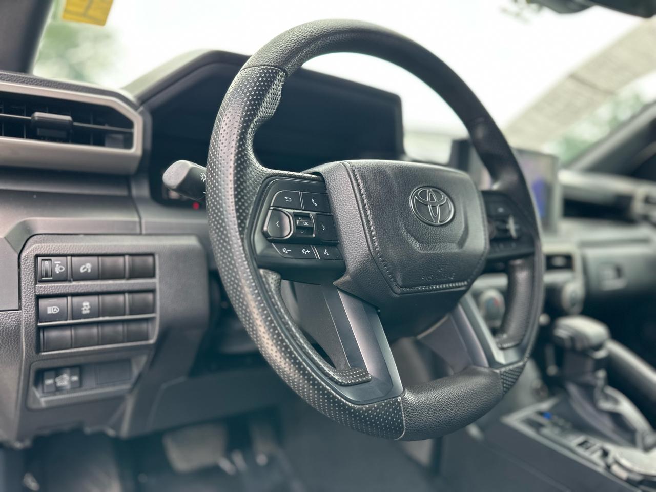 Toyota Tacoma SR Double Cab 4WD 2024