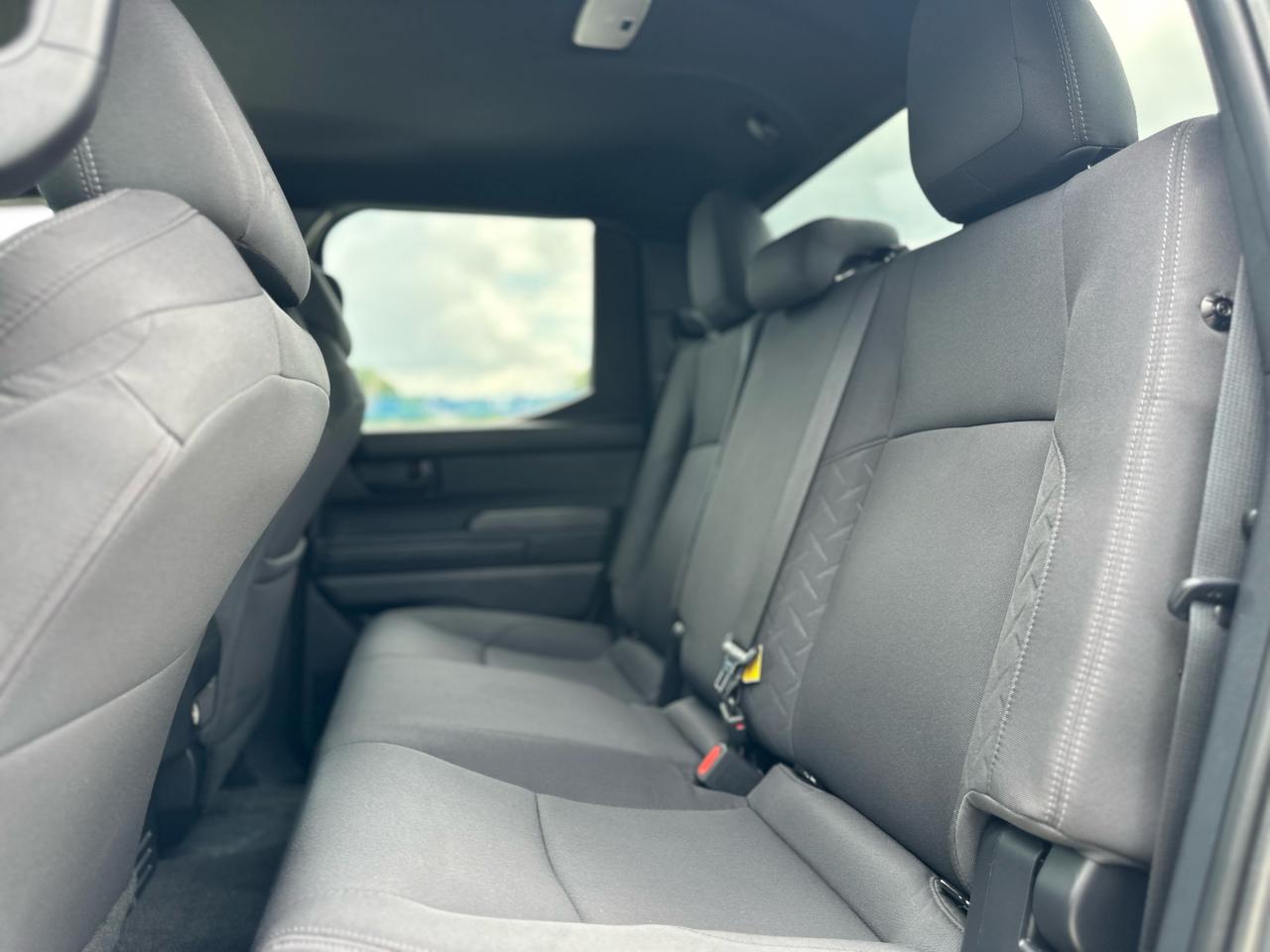 Toyota Tacoma SR Double Cab 4WD 2024