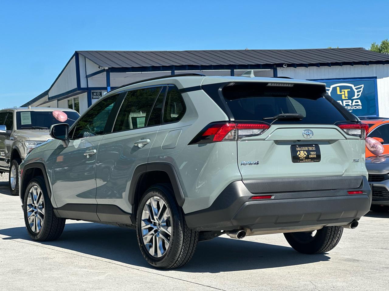 Toyota RAV4 XLE Premium 2020