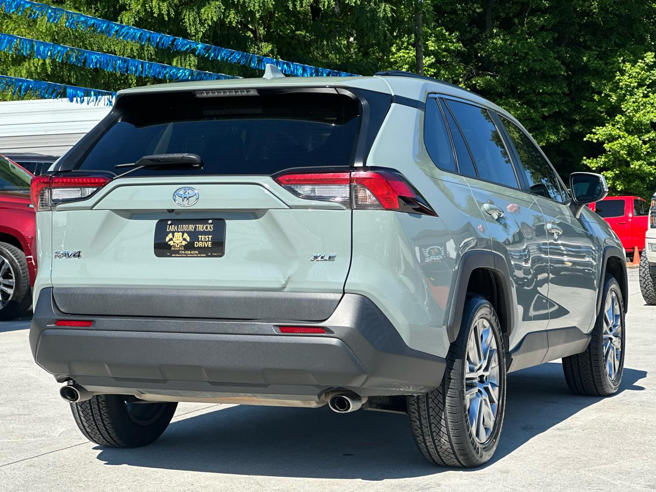 Toyota RAV4 XLE Premium 2020