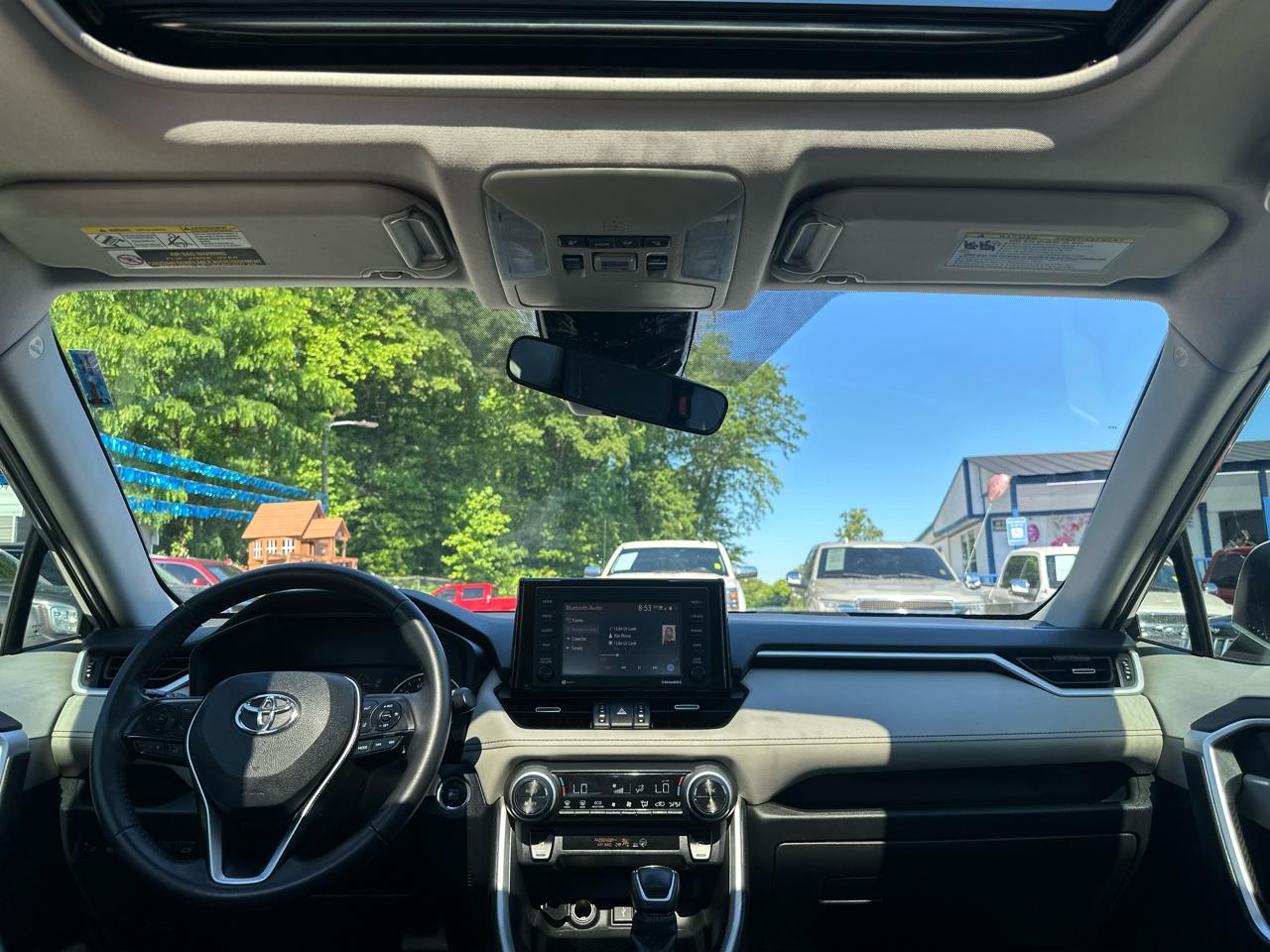 Toyota RAV4 XLE Premium 2020