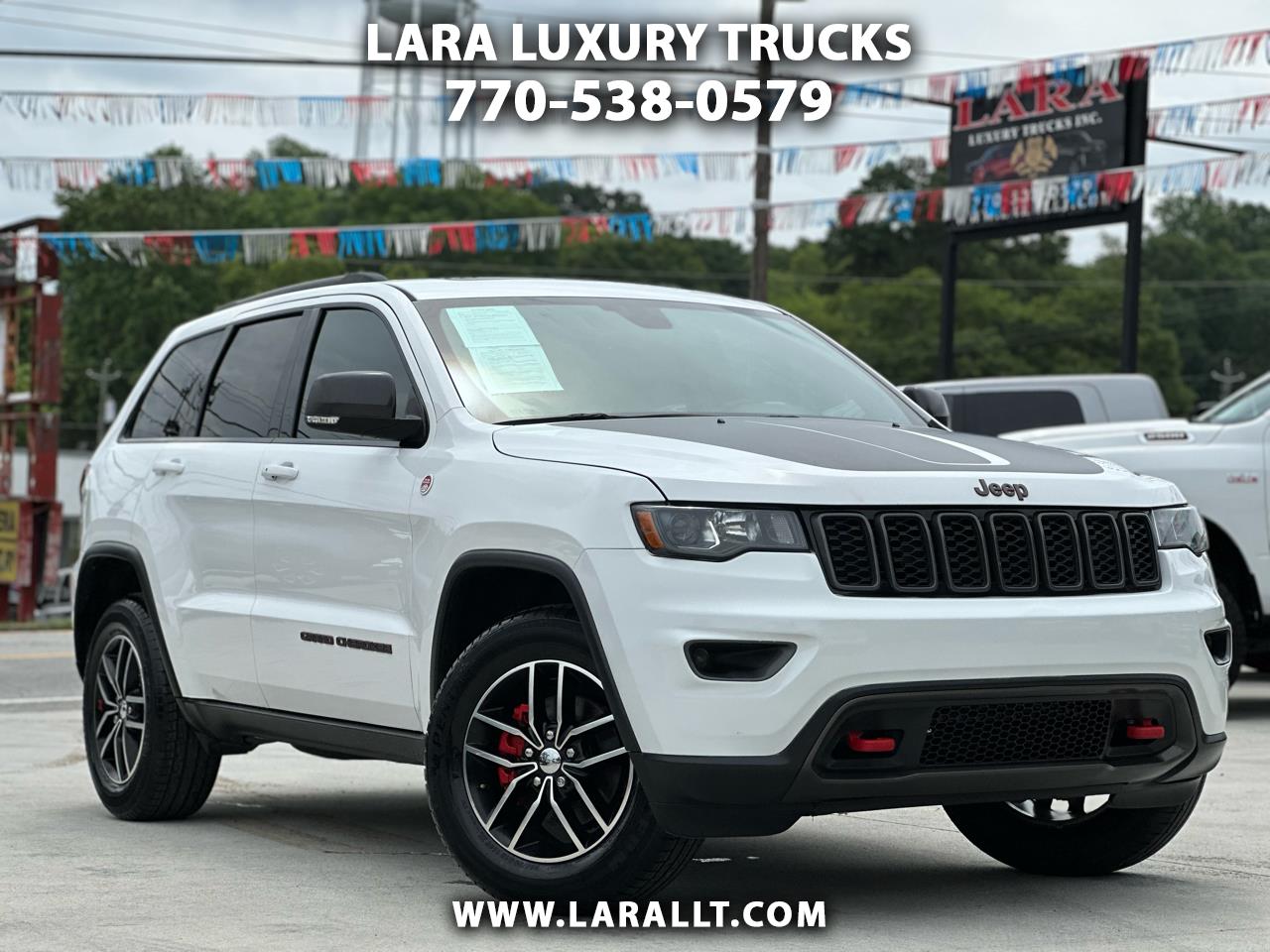 2018 Jeep Grand Cherokee Trailhawk's photo