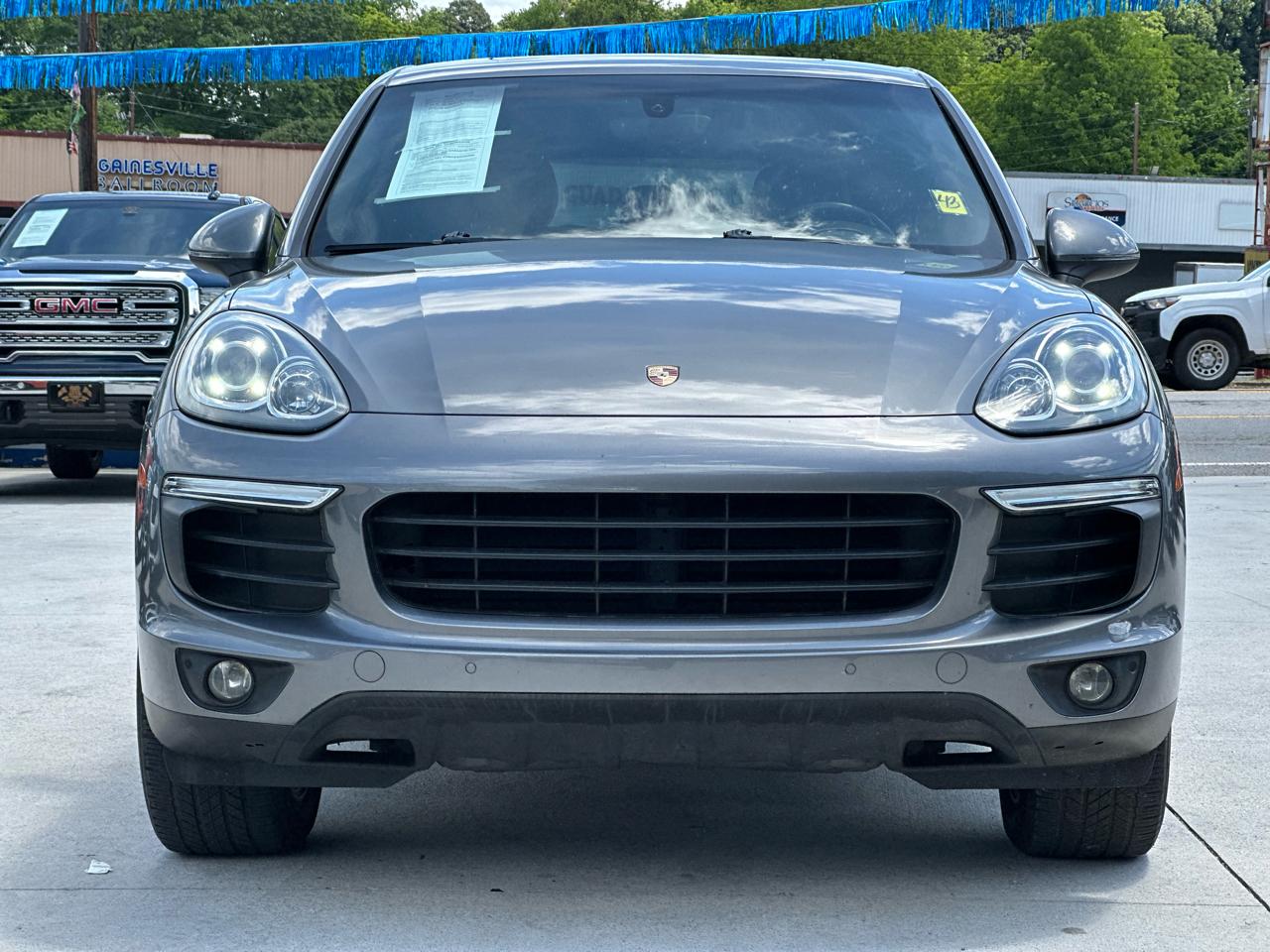 Porsche Cayenne Base 2016