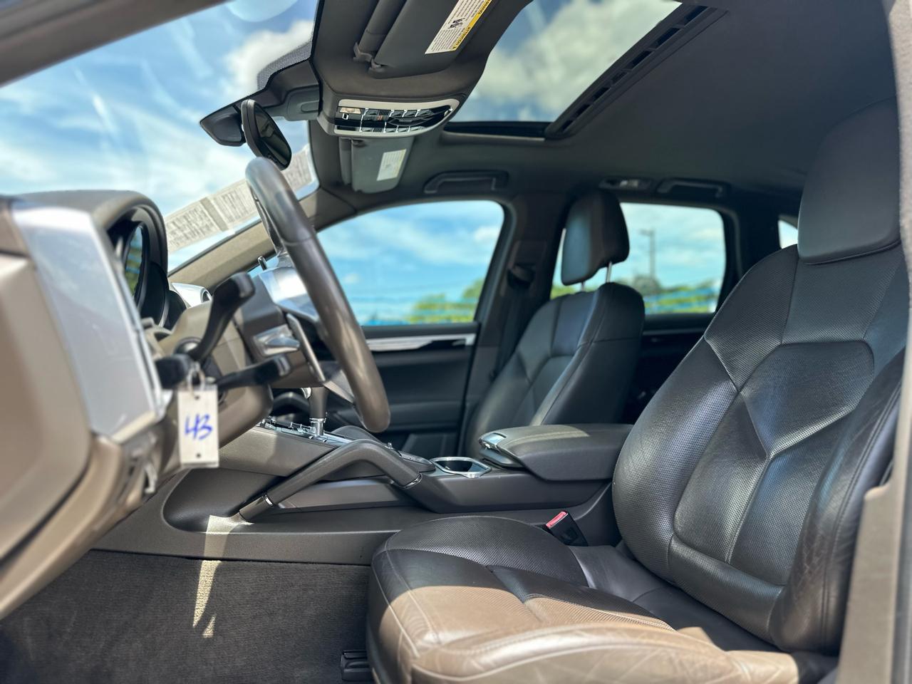 Porsche Cayenne Base 2016