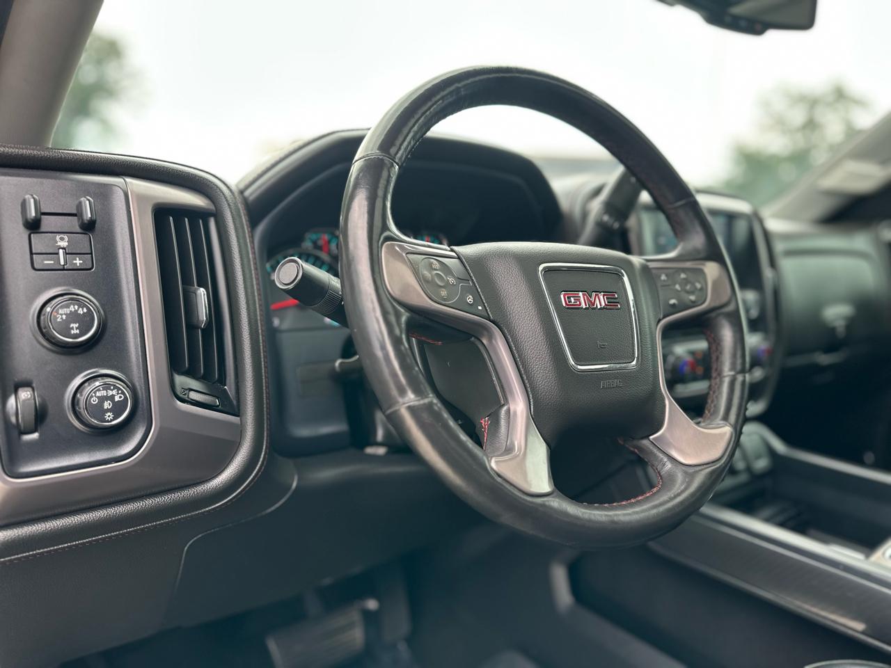 GMC Sierra 1500 SLT Crew Cab 4WD 2017