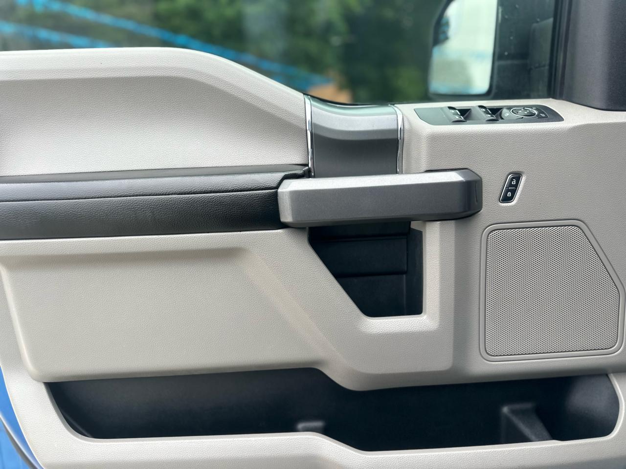 Ford F-150 XLT 2WD 2015