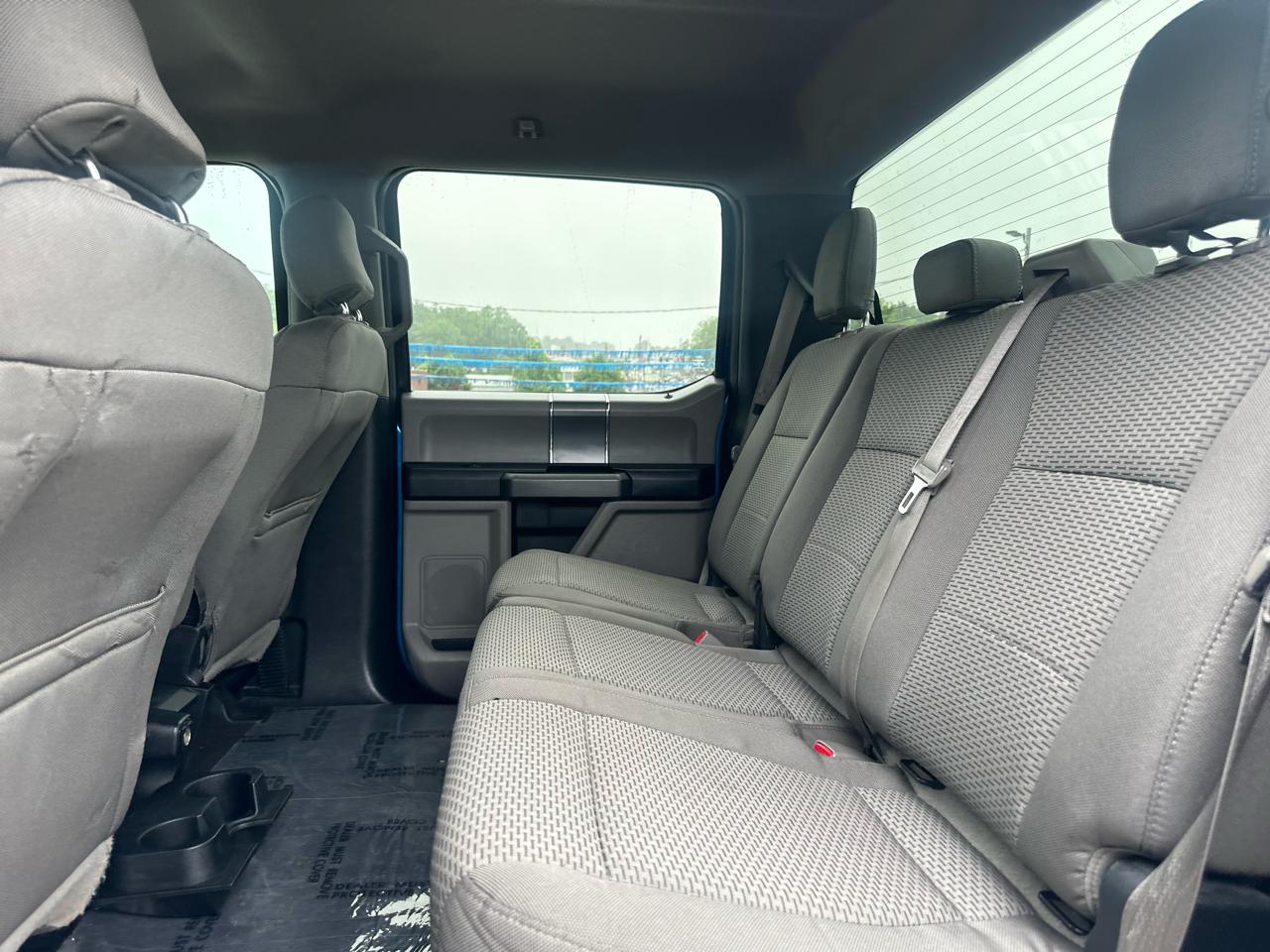 Ford F-150 XLT 2WD 2015