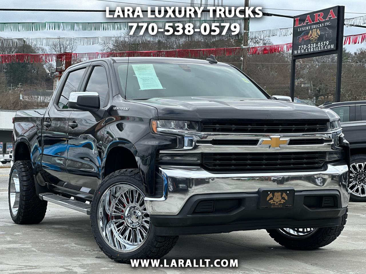 2019 Chevrolet Silverado LT's photo
