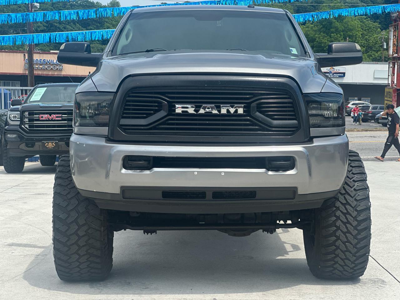 RAM 2500 Tradesman Crew Cab SWB 4WD 2015