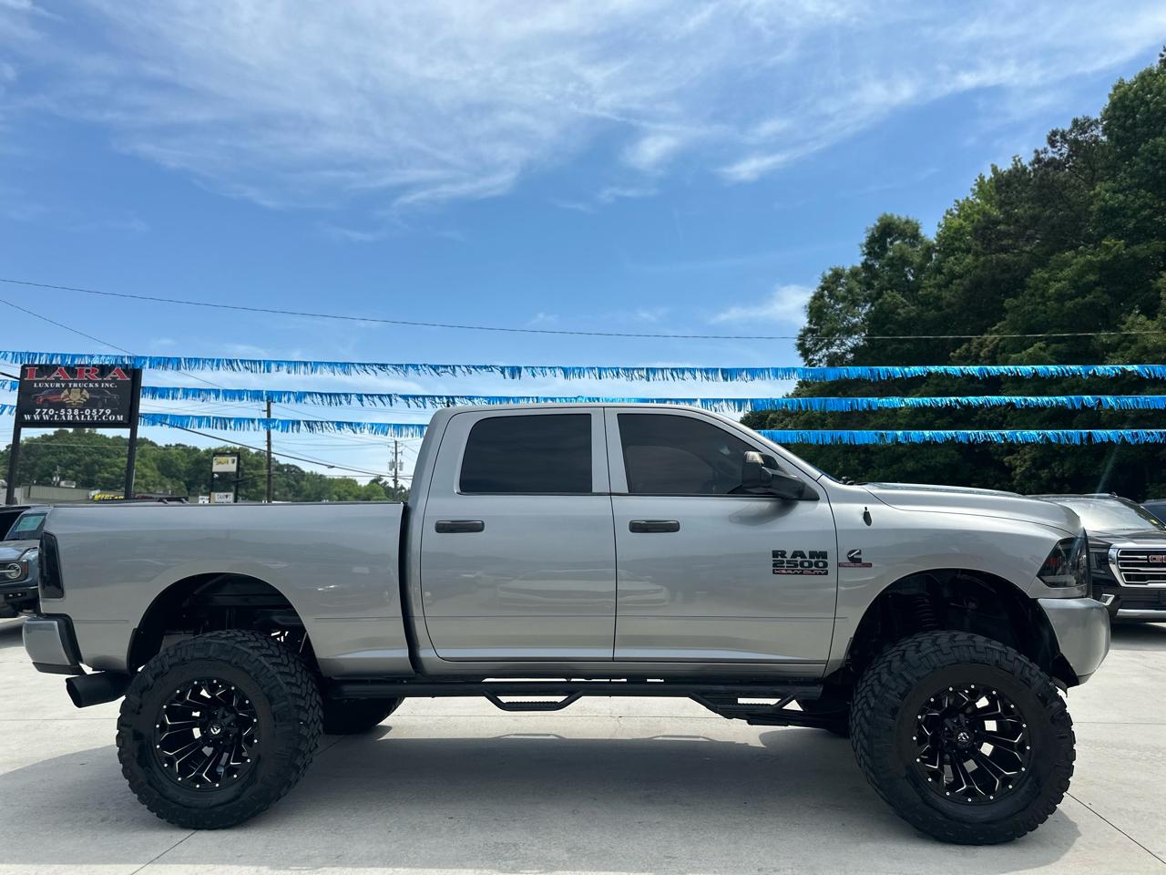 RAM 2500 Tradesman Crew Cab SWB 4WD 2015