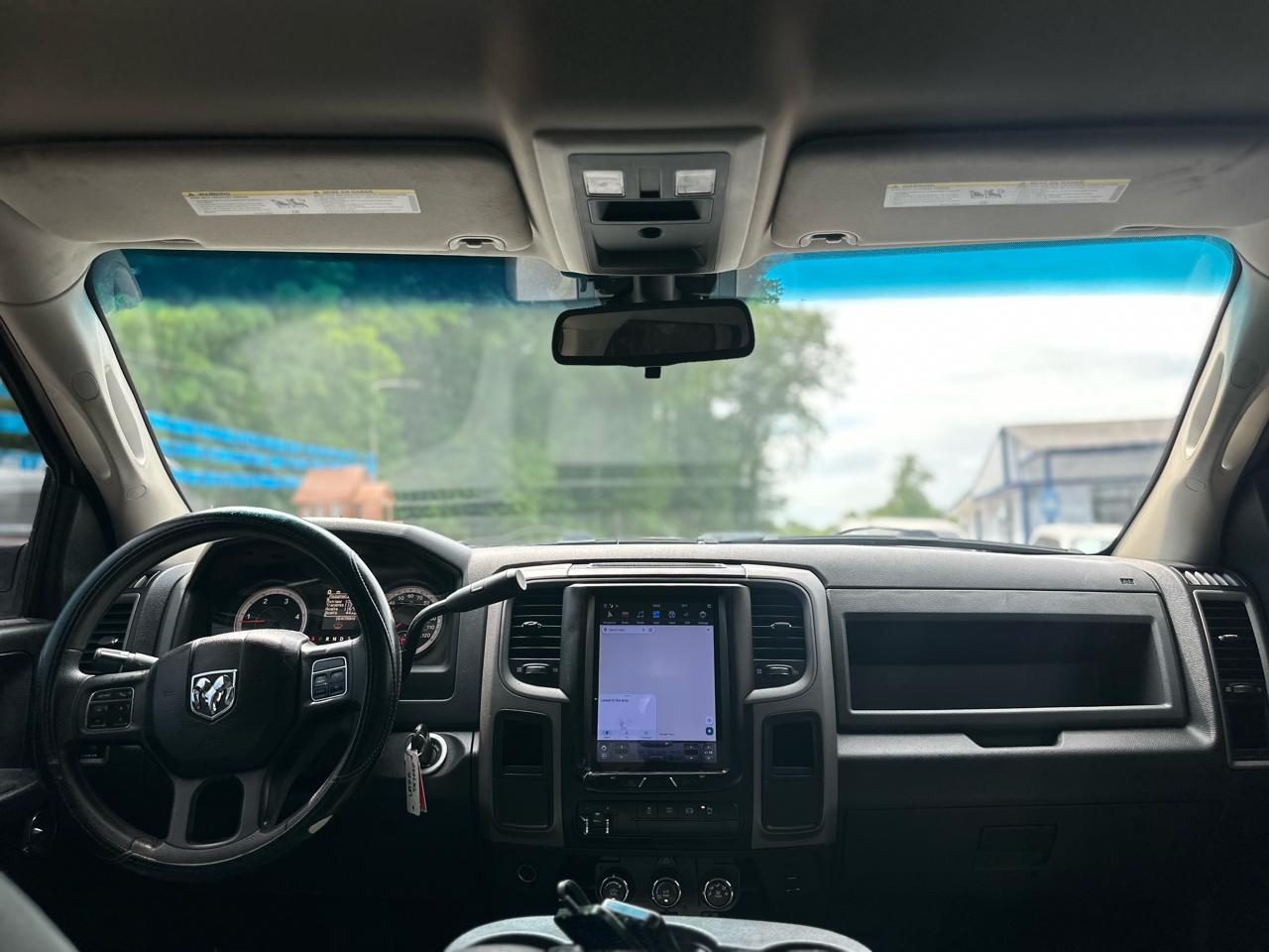 RAM 2500 Tradesman Crew Cab SWB 4WD 2015