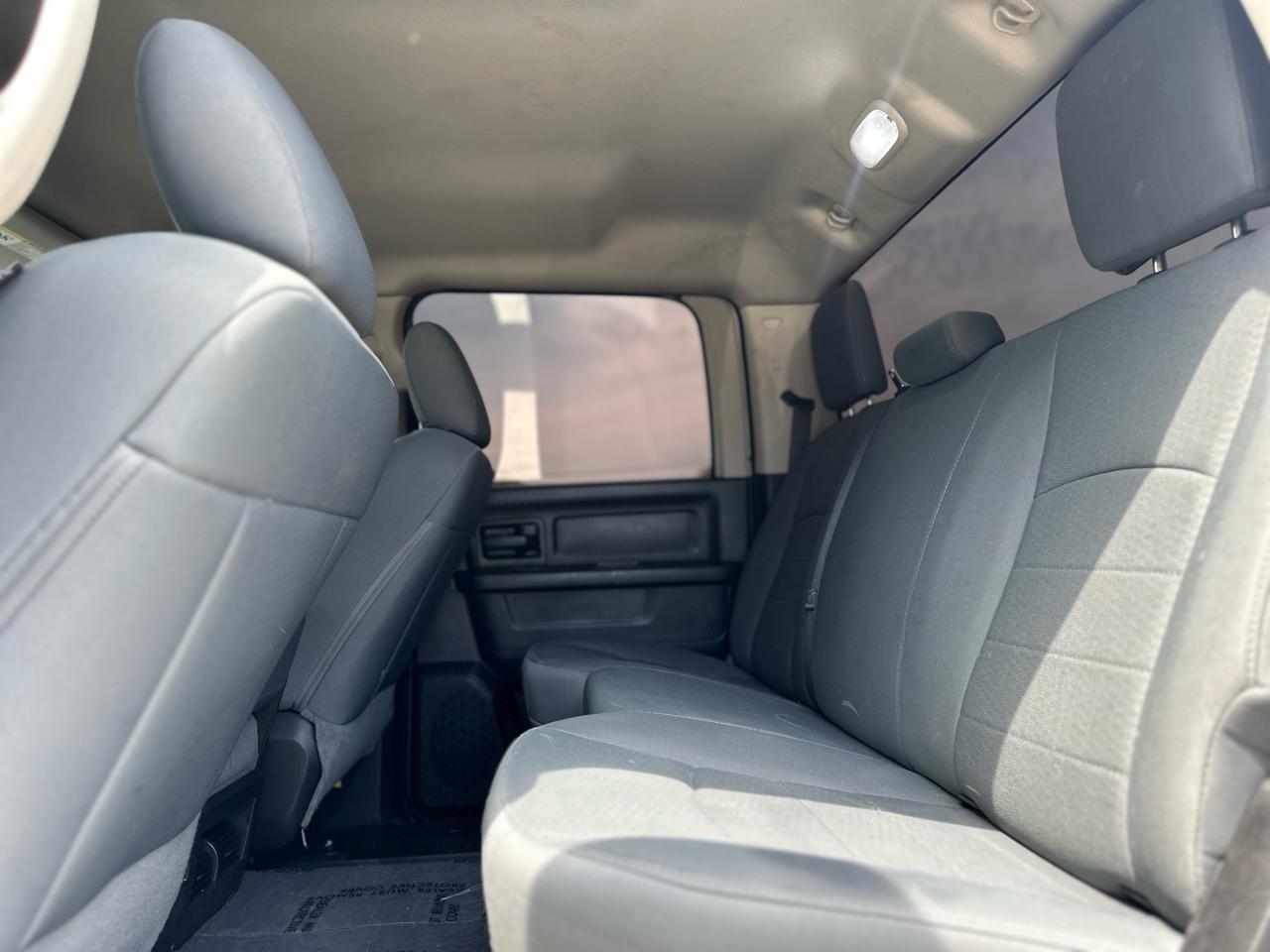 RAM 2500 Tradesman Crew Cab SWB 4WD 2015