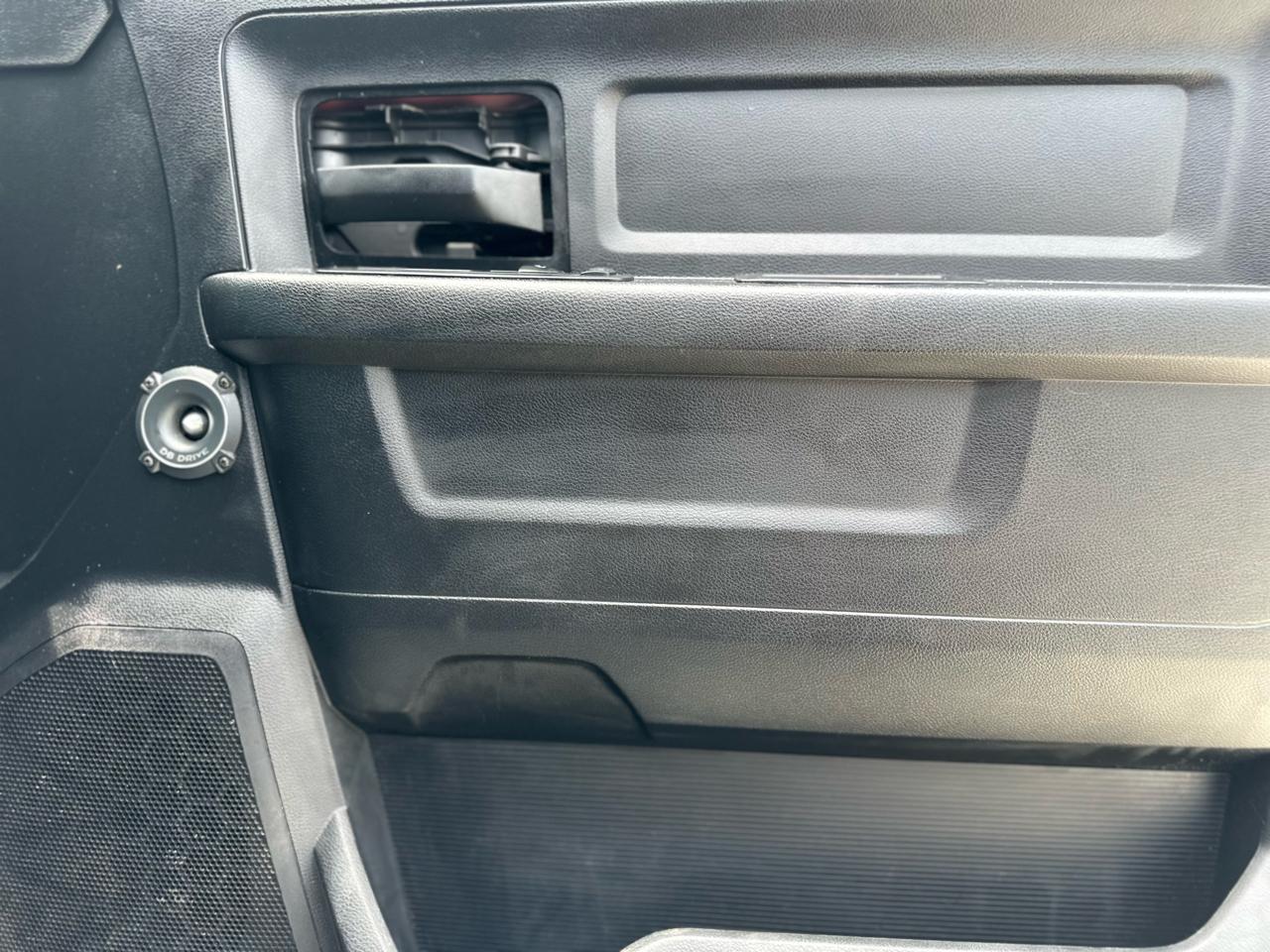 RAM 2500 Tradesman Crew Cab SWB 4WD 2015