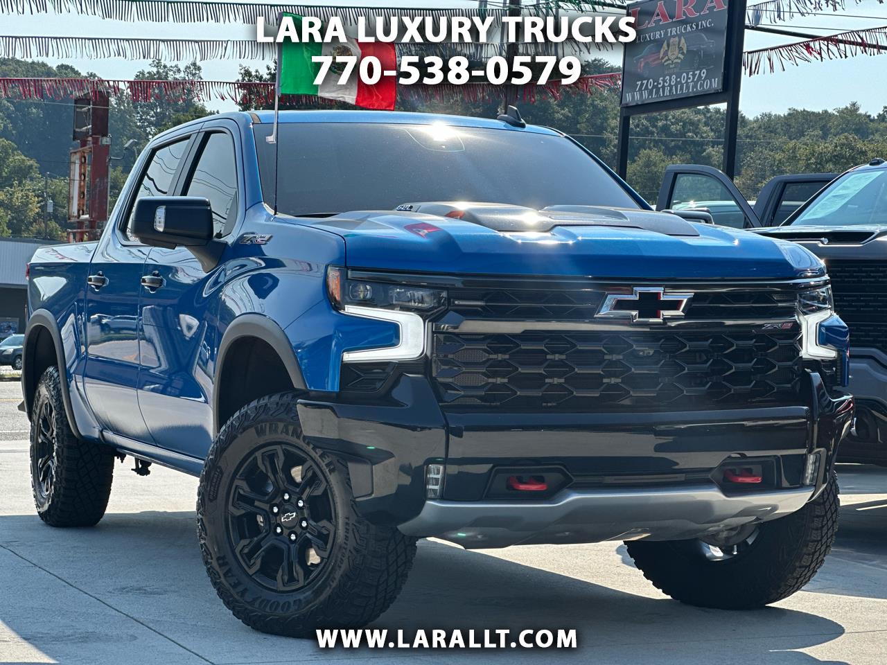 2023 Chevrolet Silverado 1500 ZR2's photo