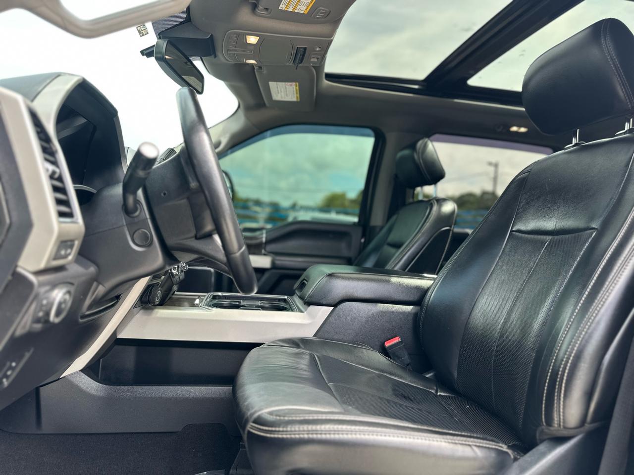 Ford F-250 SD Lariat Crew Cab 4WD 2020