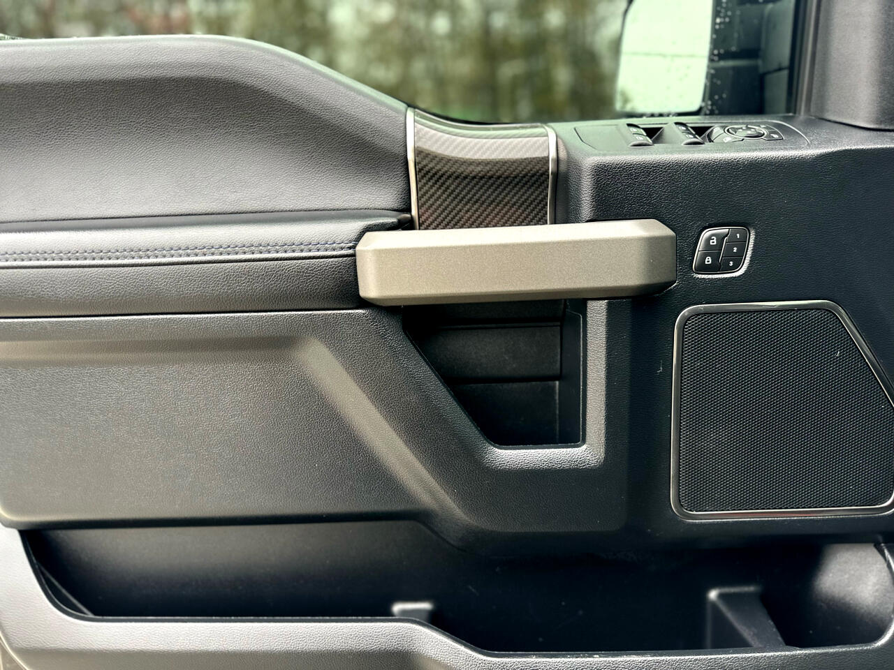 Ford F-150 Raptor SuperCrew 4WD 2020