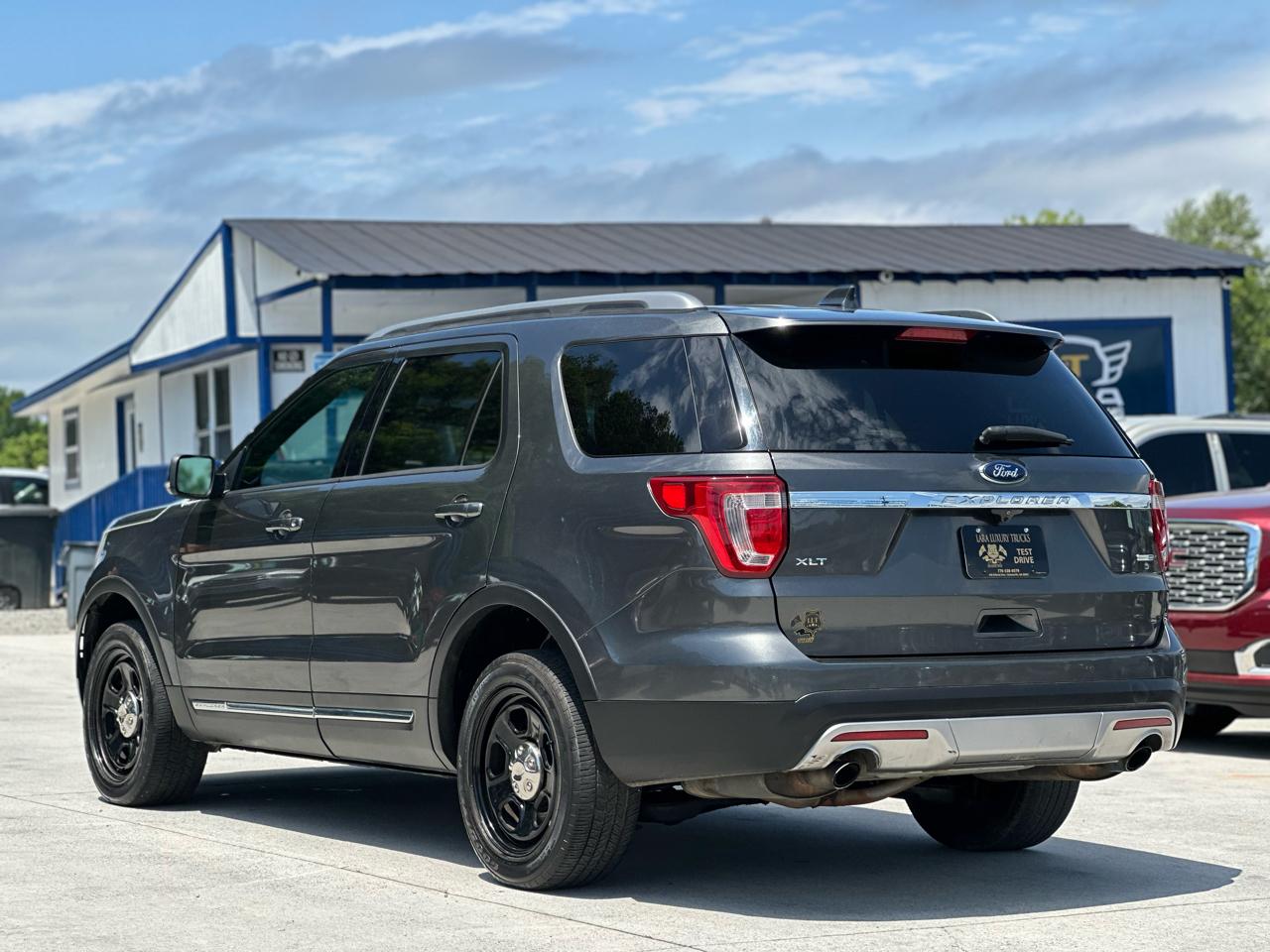 Ford Explorer XLT 4WD 2016