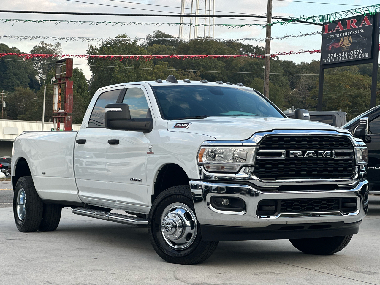 2024 RAM 3500 Big Horn Crew Cab LWB 4WD DRW
