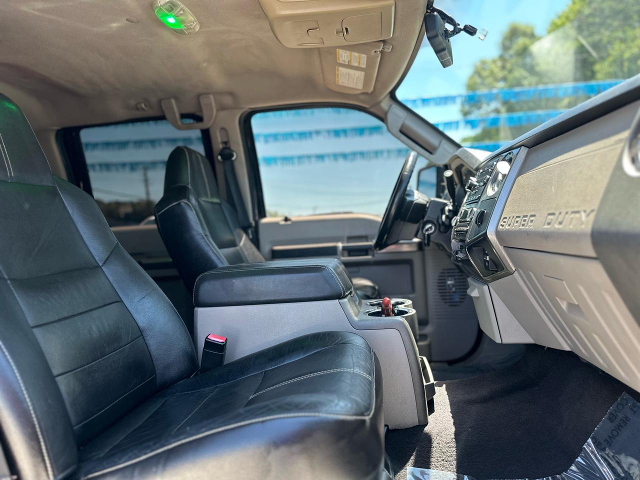 Ford F-250 SD XLT Crew Cab Long Bed 4WD 2009