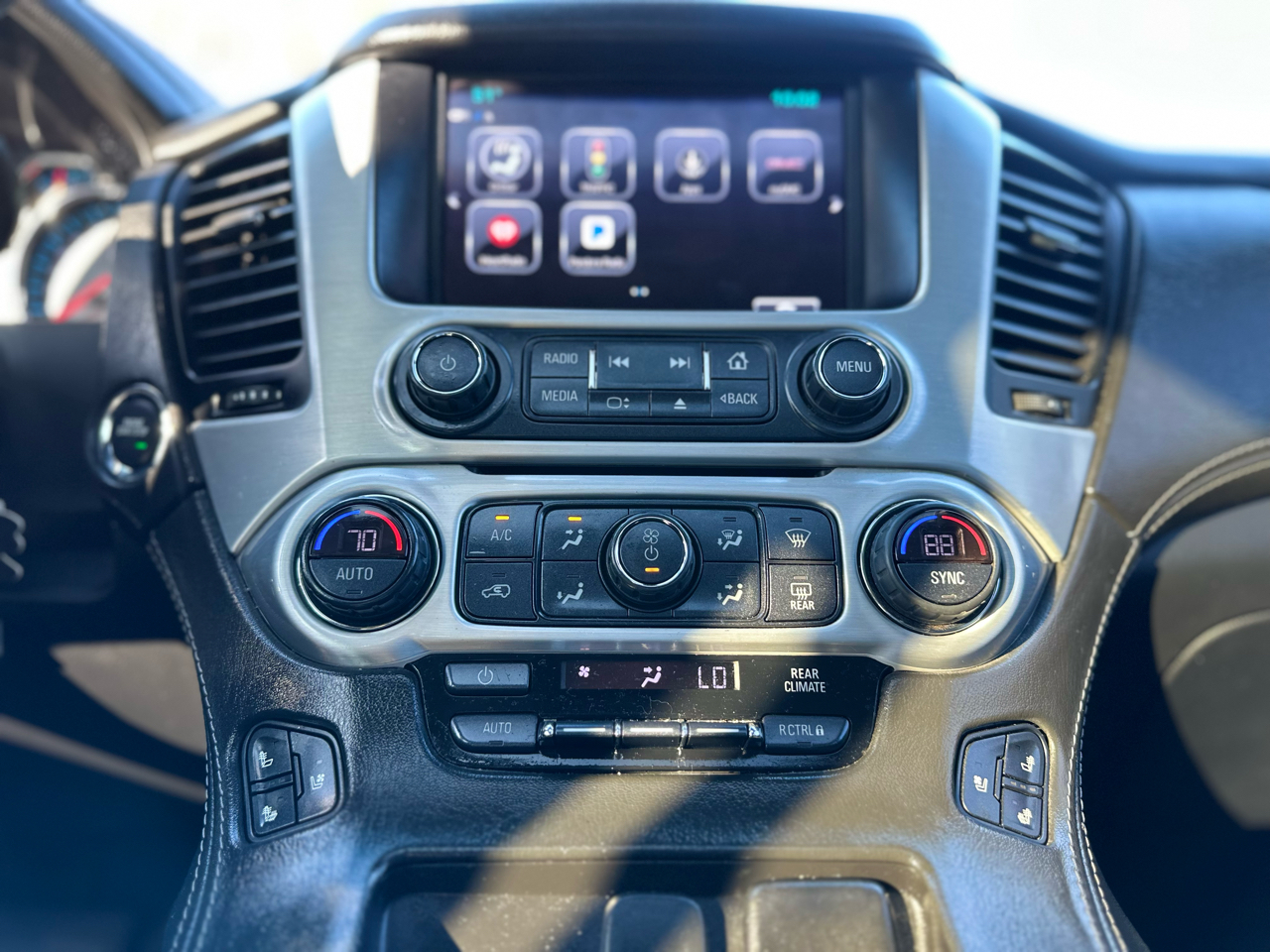 GMC Yukon SLT 2WD 2020