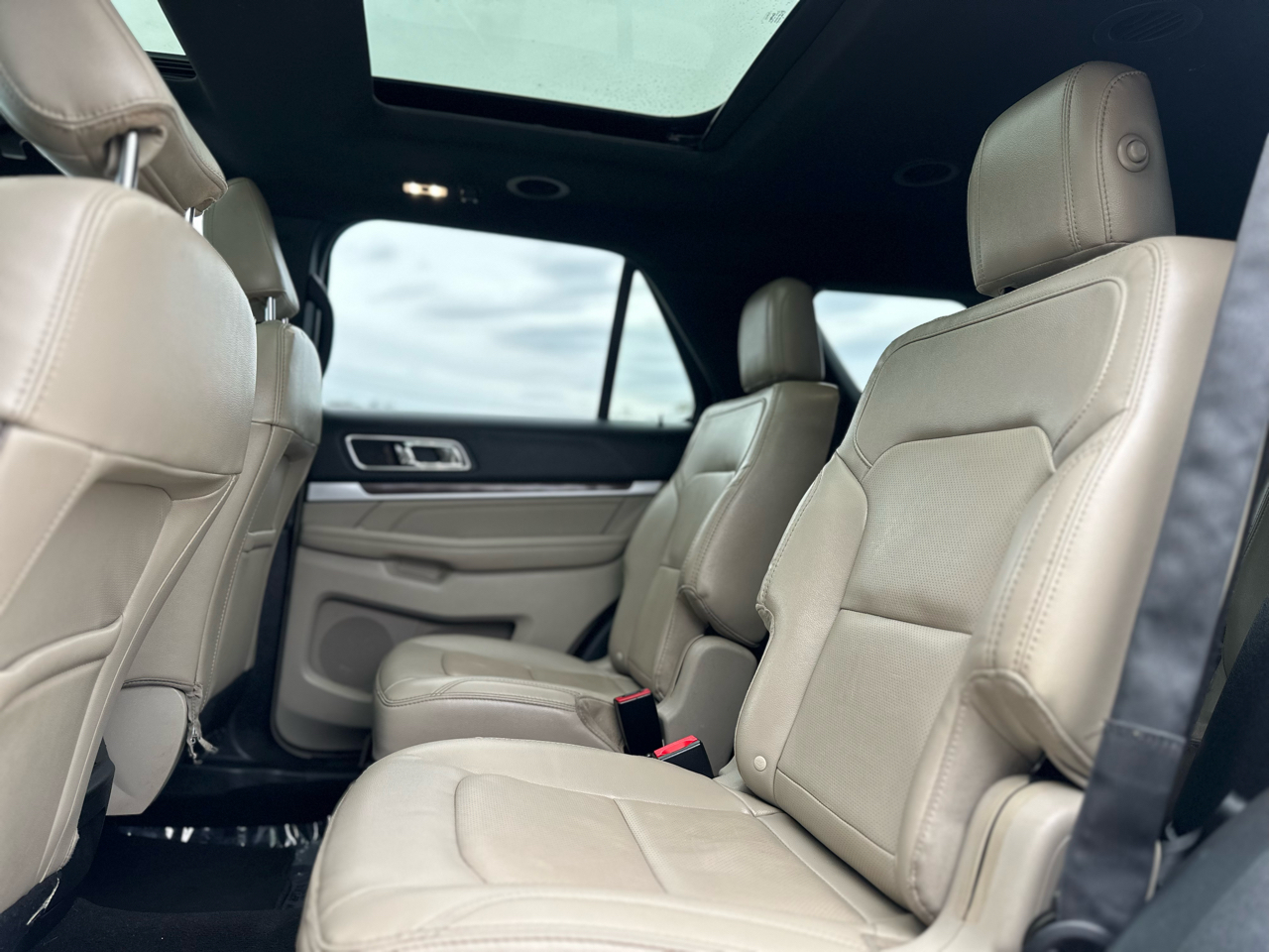 Ford Explorer Limited FWD 2018