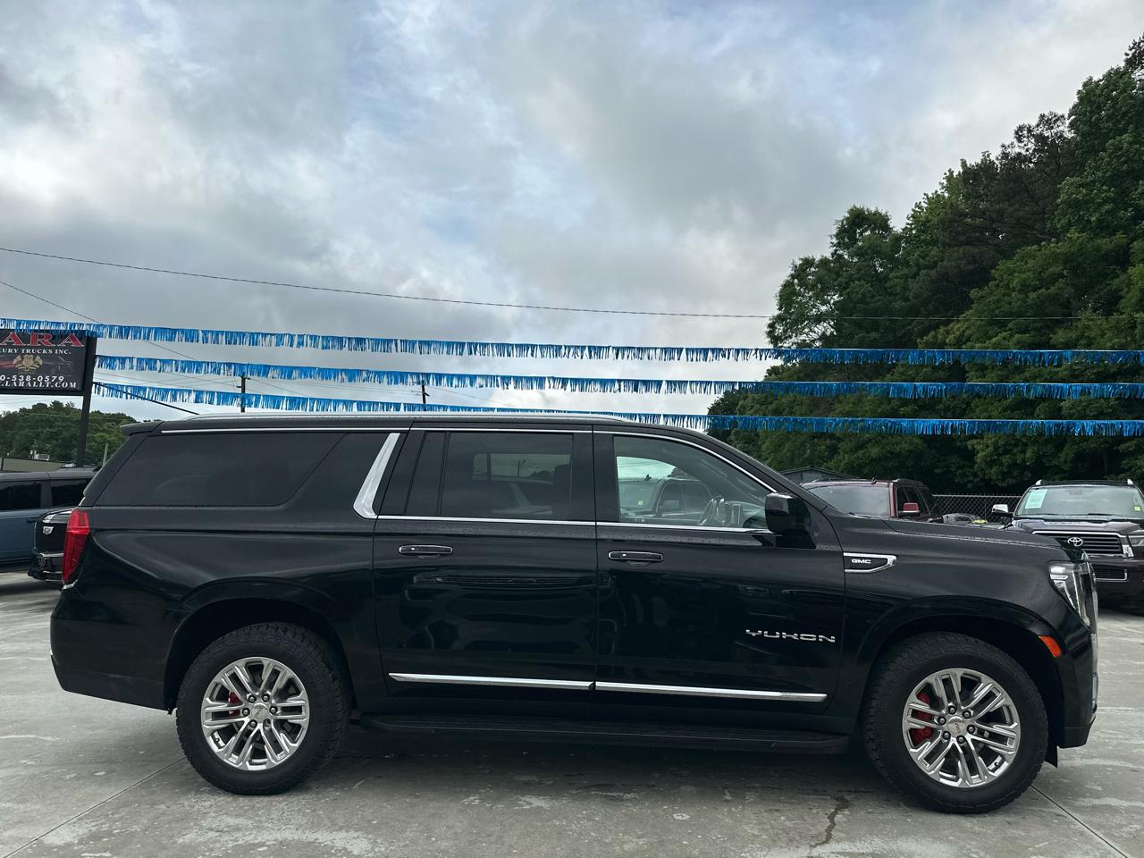 GMC Yukon XL SLT 2WD 2021