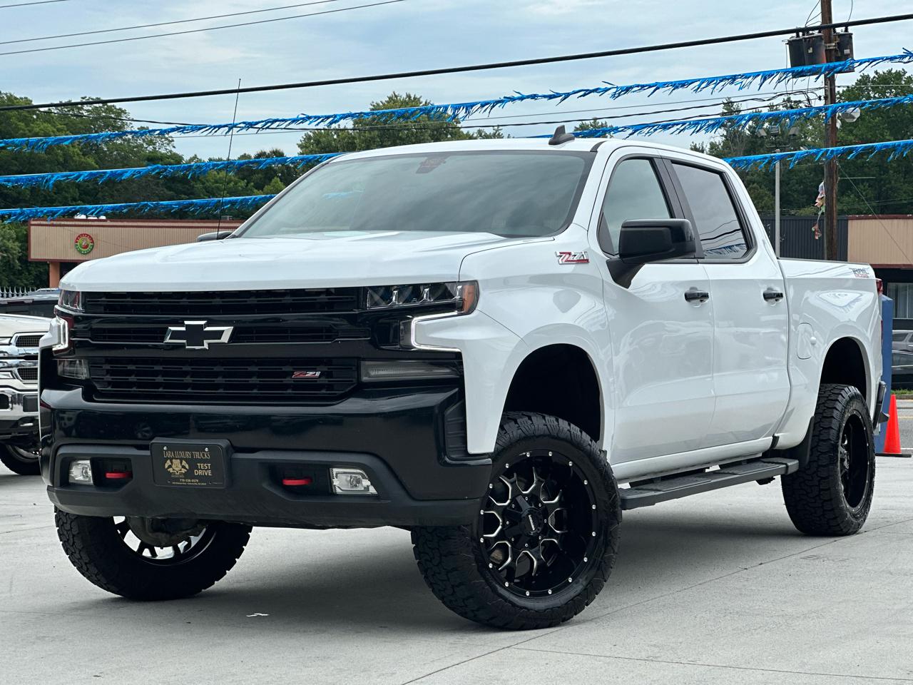 Chevrolet Silverado 1500 Limited LT Trail Boss Crew Cab Long Box 4WD 2022