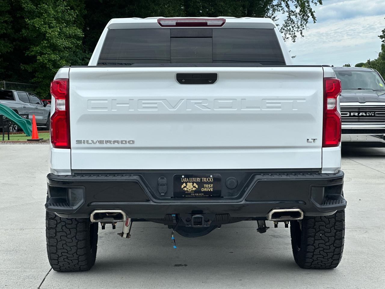 Chevrolet Silverado 1500 Limited LT Trail Boss Crew Cab Long Box 4WD 2022