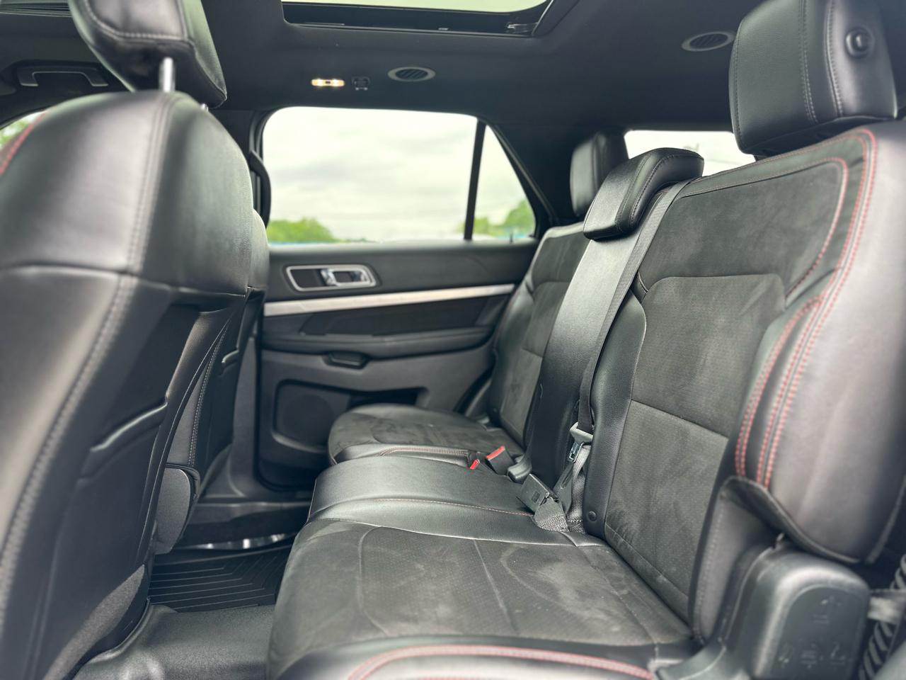 Ford Explorer XLT FWD 2019