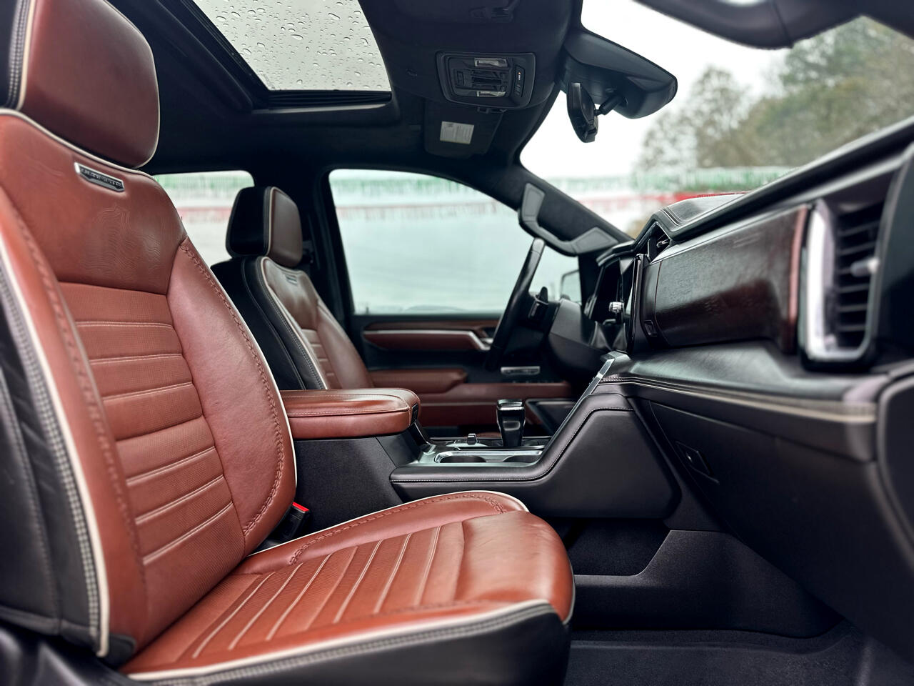 GMC Sierra 1500 Denali Ultimate Crew Cab 4WD 2024