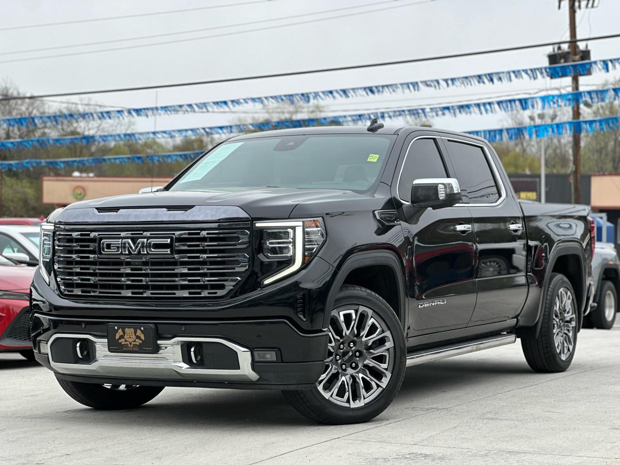 GMC Sierra 1500 Denali Ultimate Crew Cab 4WD 2024