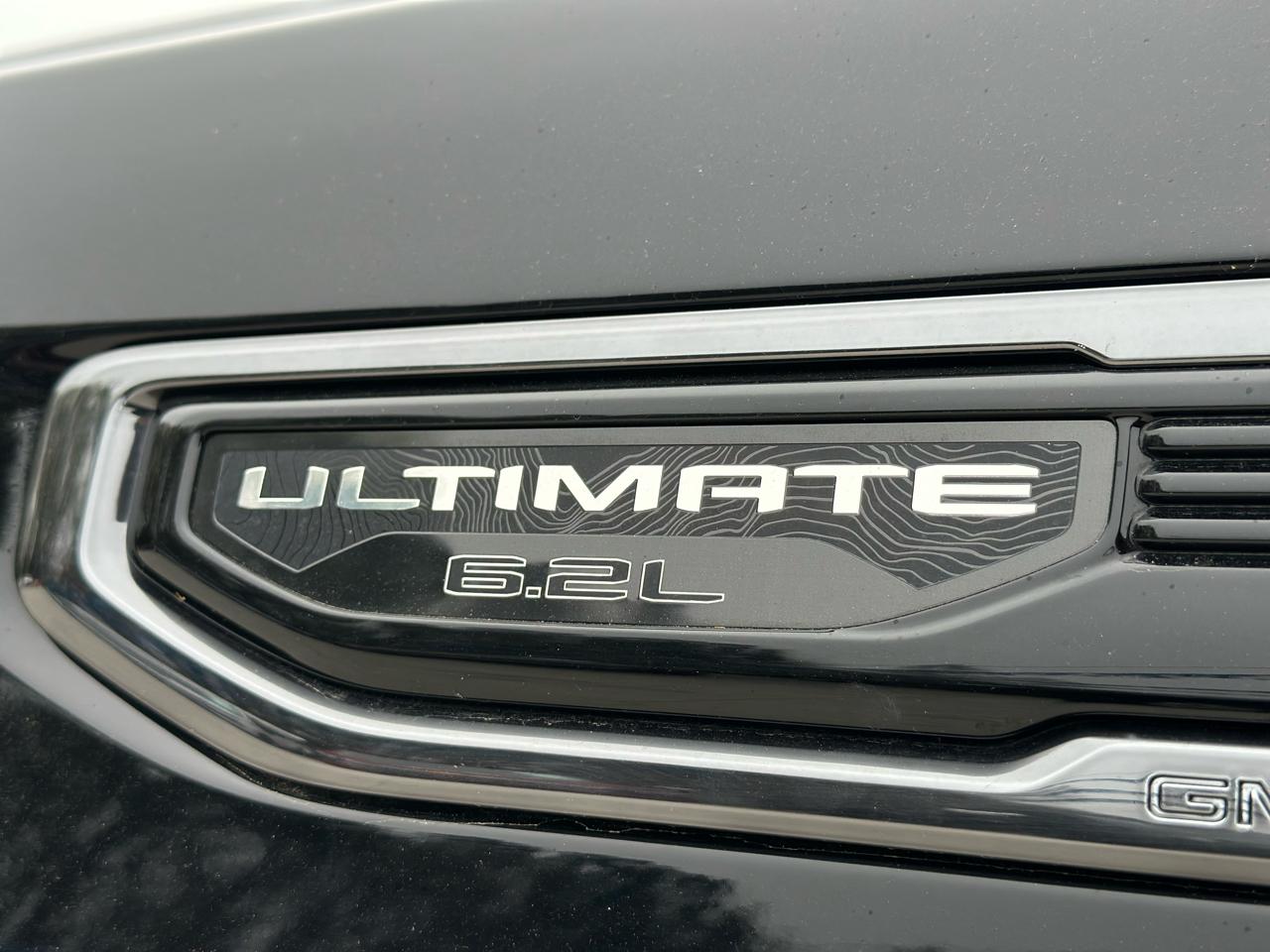 GMC Sierra 1500 Denali Ultimate Crew Cab 4WD 2024