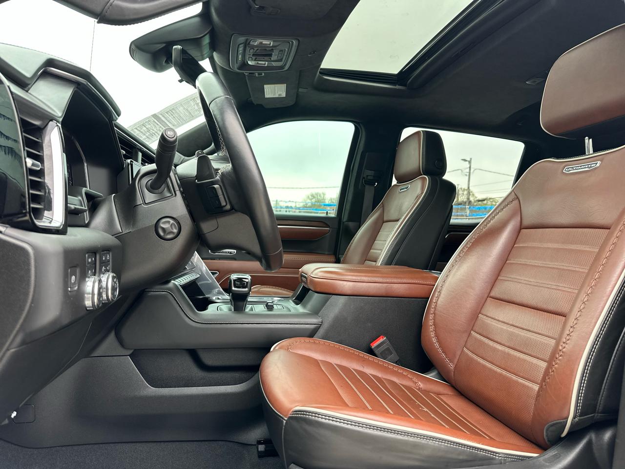 GMC Sierra 1500 Denali Ultimate Crew Cab 4WD 2024