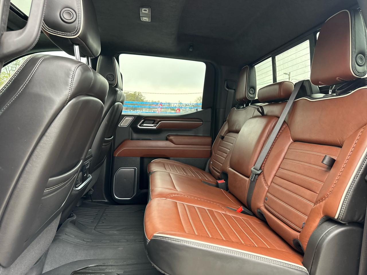 GMC Sierra 1500 Denali Ultimate Crew Cab 4WD 2024