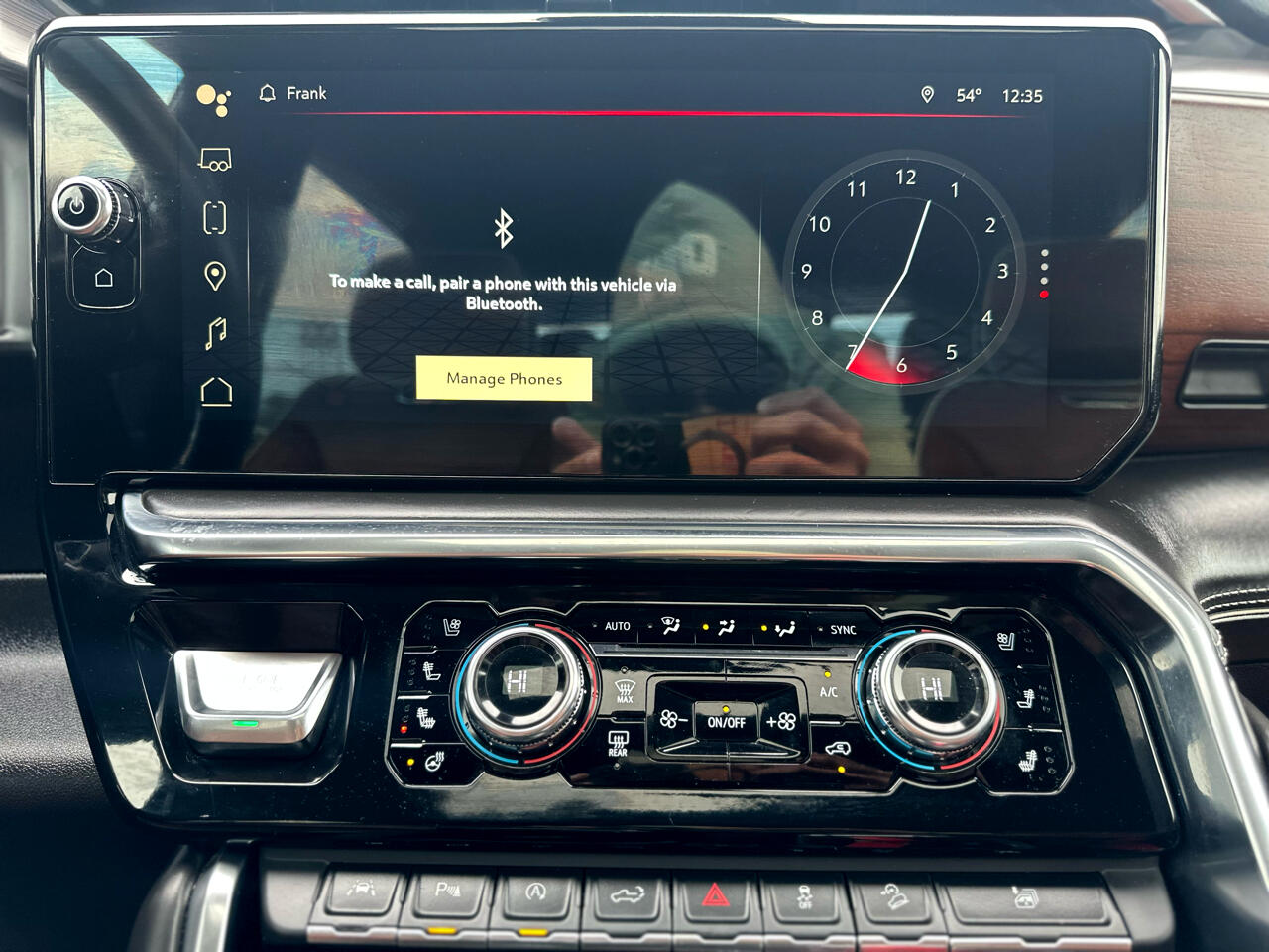 GMC Sierra 1500 Denali Ultimate Crew Cab 4WD 2023