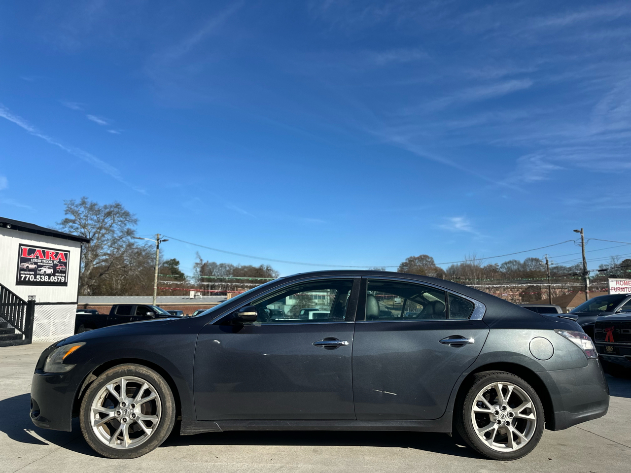 Nissan Maxima SV 2013