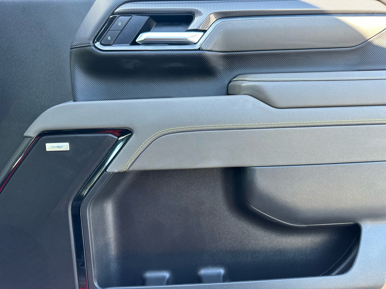 Chevrolet Silverado 2500HD ZR2 Crew Cab 4WD 2025