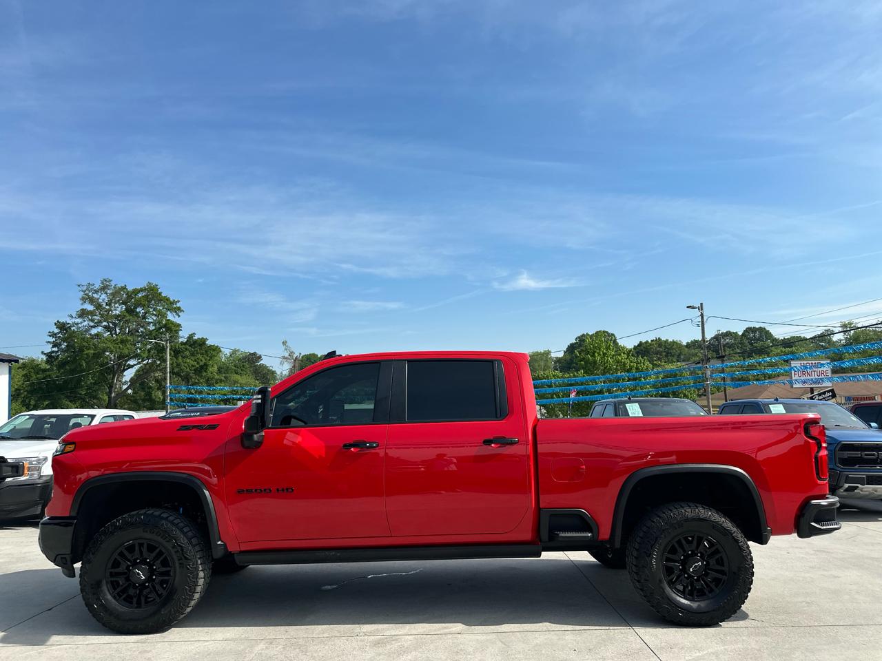 Chevrolet Silverado 2500HD ZR2 Crew Cab 4WD 2025