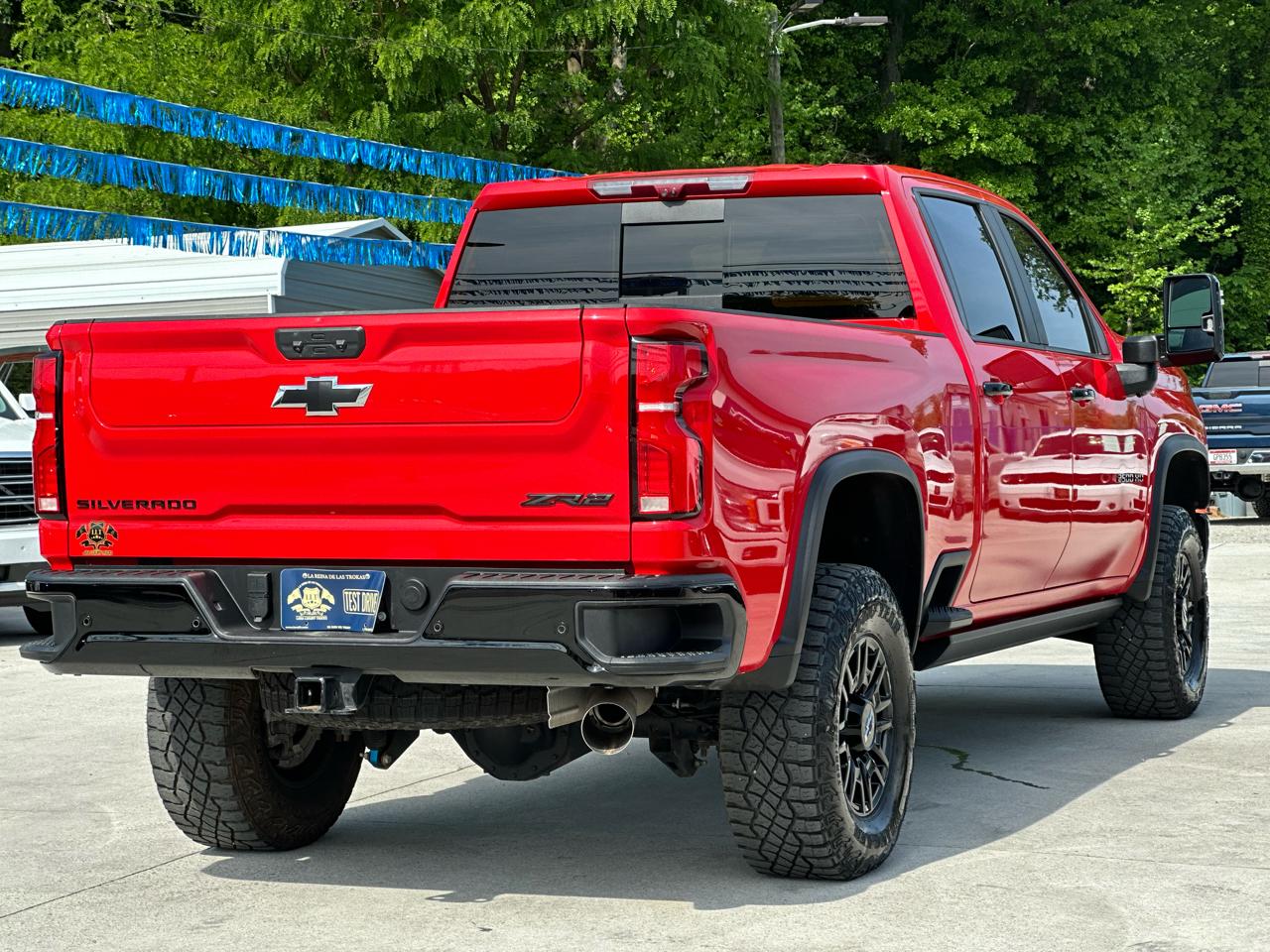 Chevrolet Silverado 2500HD ZR2 Crew Cab 4WD 2025