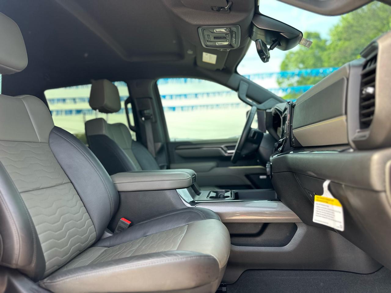 Chevrolet Silverado 2500HD ZR2 Crew Cab 4WD 2025